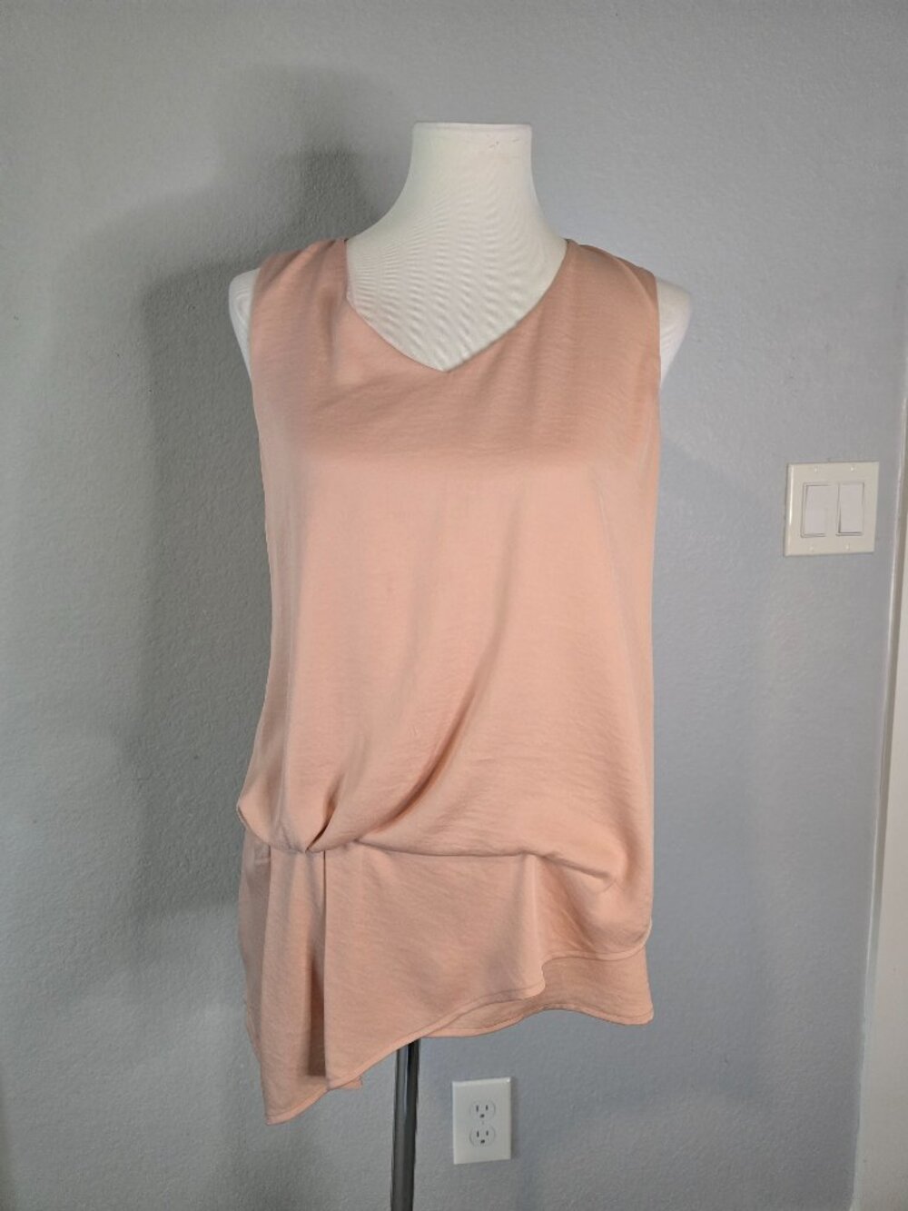Chicos Blush Pink Layered Asymmetrical Tank Top Size 0 Small